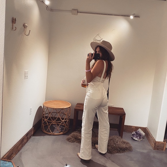 Meet your Posher, Maddison - Picture 3 of 3